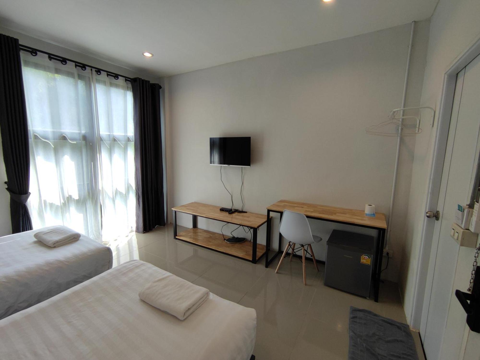 Life Hotel Rong Khun Ban Mai  Exterior foto