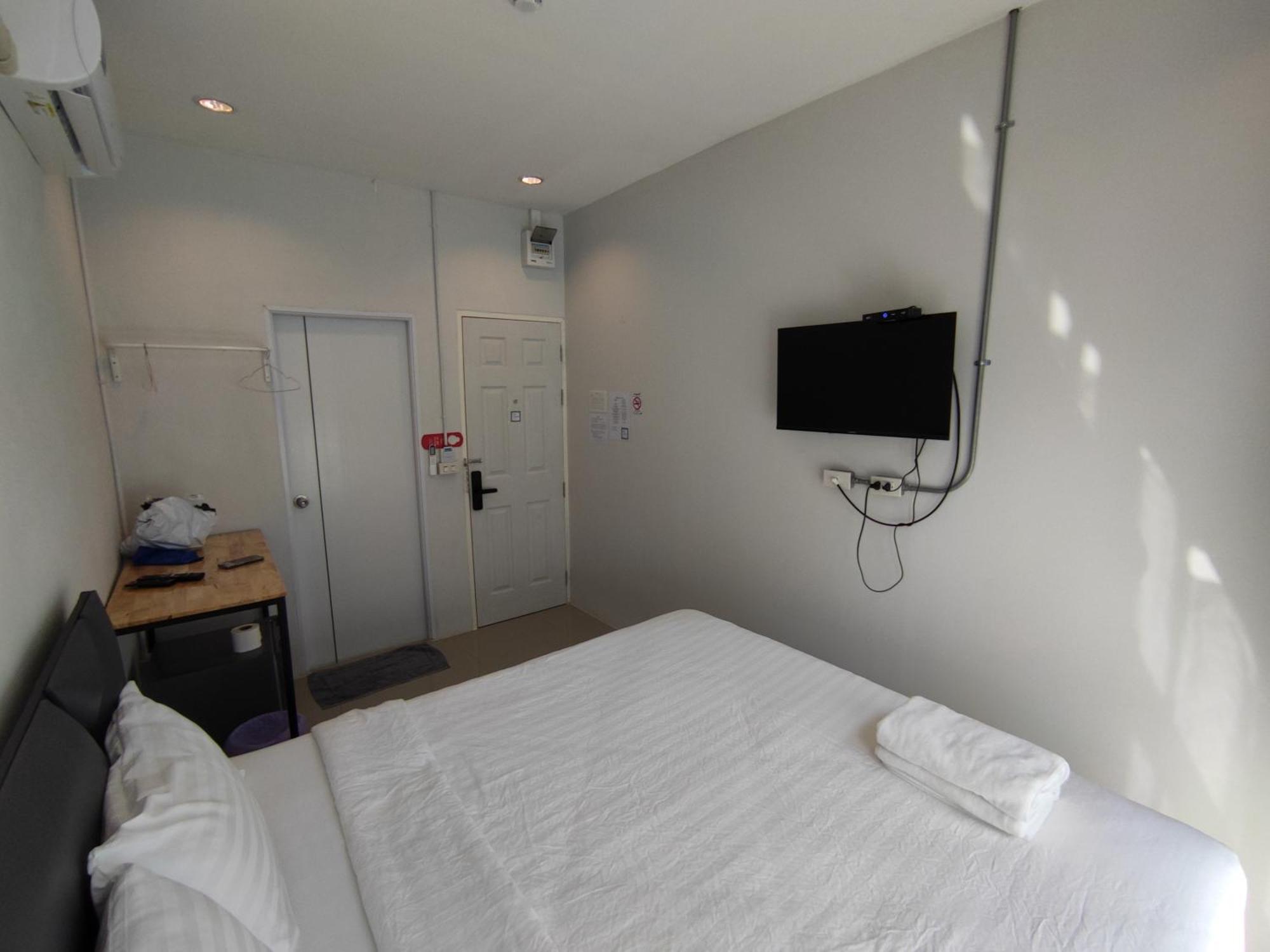 Life Hotel Rong Khun Ban Mai  Exterior foto