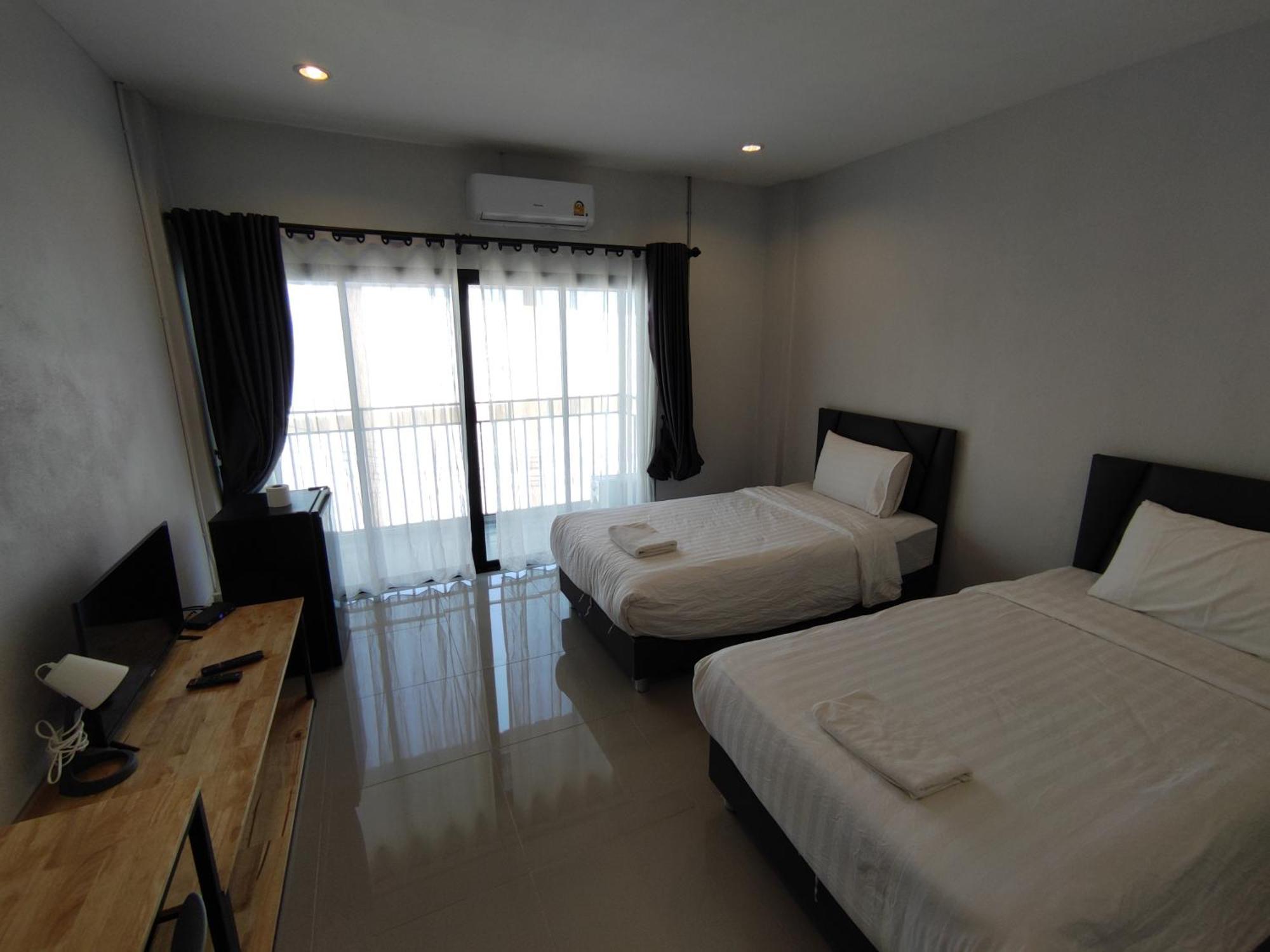 Life Hotel Rong Khun Ban Mai  Exterior foto