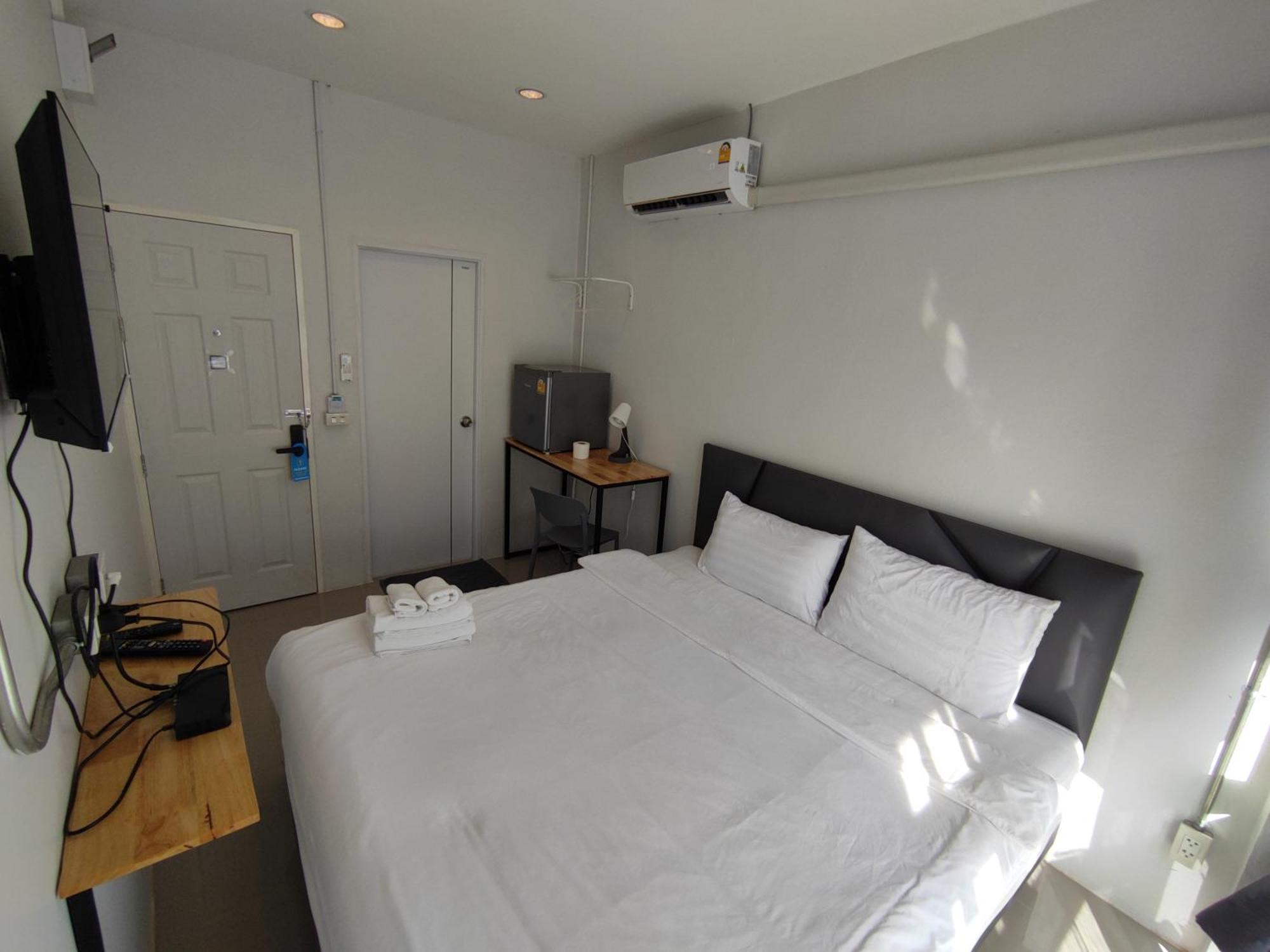 Life Hotel Rong Khun Ban Mai  Exterior foto